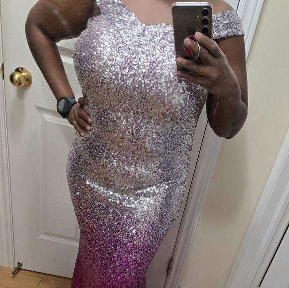 Gorgeous ombre sequined dress - XXL - Picture 7 of 8